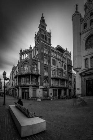 Fotografías diferentes de lugares conocidos de Badajoz